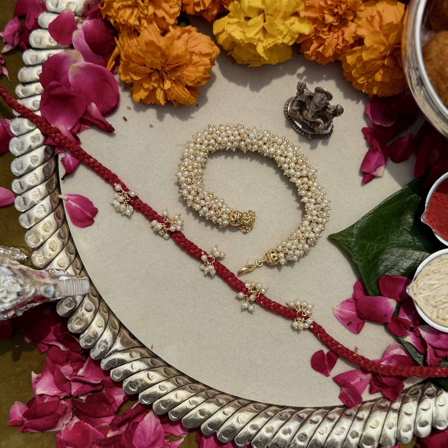 Signity Pearls Rakhi Pair