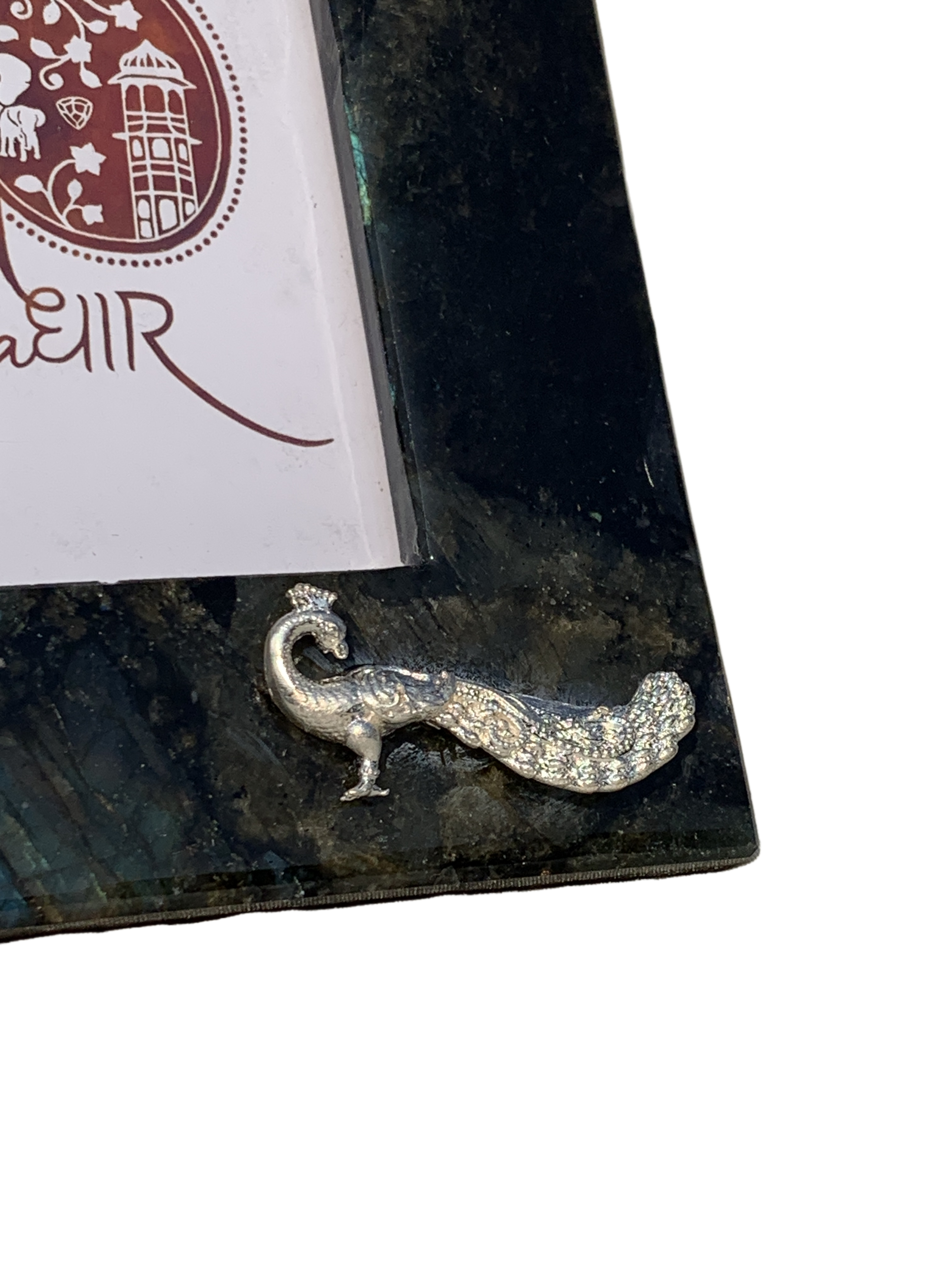 The Soul-Sync Labradorite Frame: Preserve the Magic